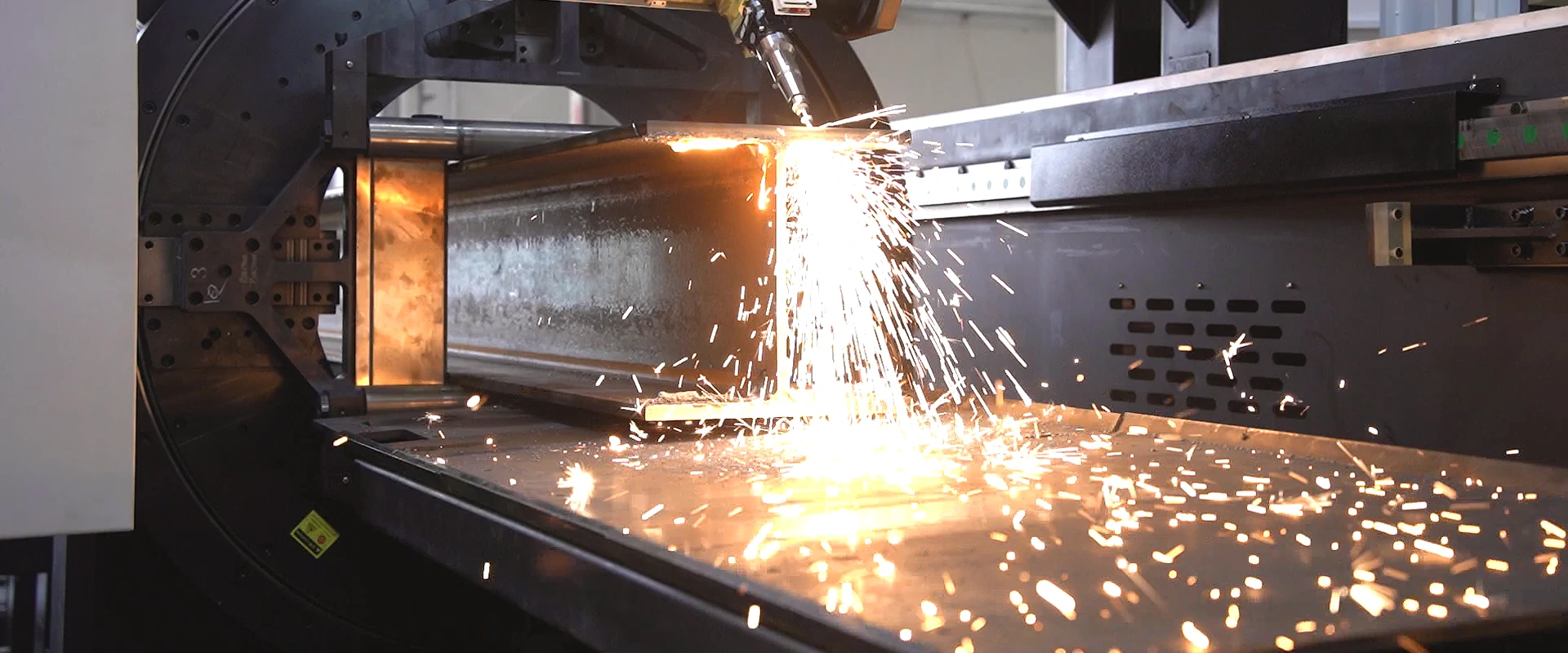 Lazer Boru Kesme Makinesi kesme testi.webp