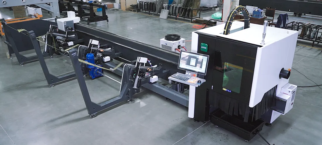 v12 lazer kesim makinesi.webp